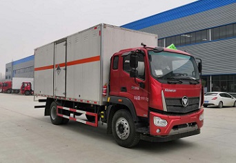 福田十噸黃牌雜項(xiàng)危險(xiǎn)物品廂式運(yùn)輸車(chē)